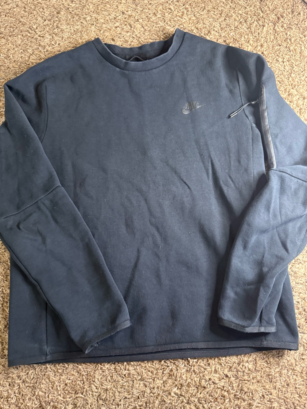 Nike Tech Crewneck Sweatshirt Black Medium‎ Zip Pocket Minimal Logo